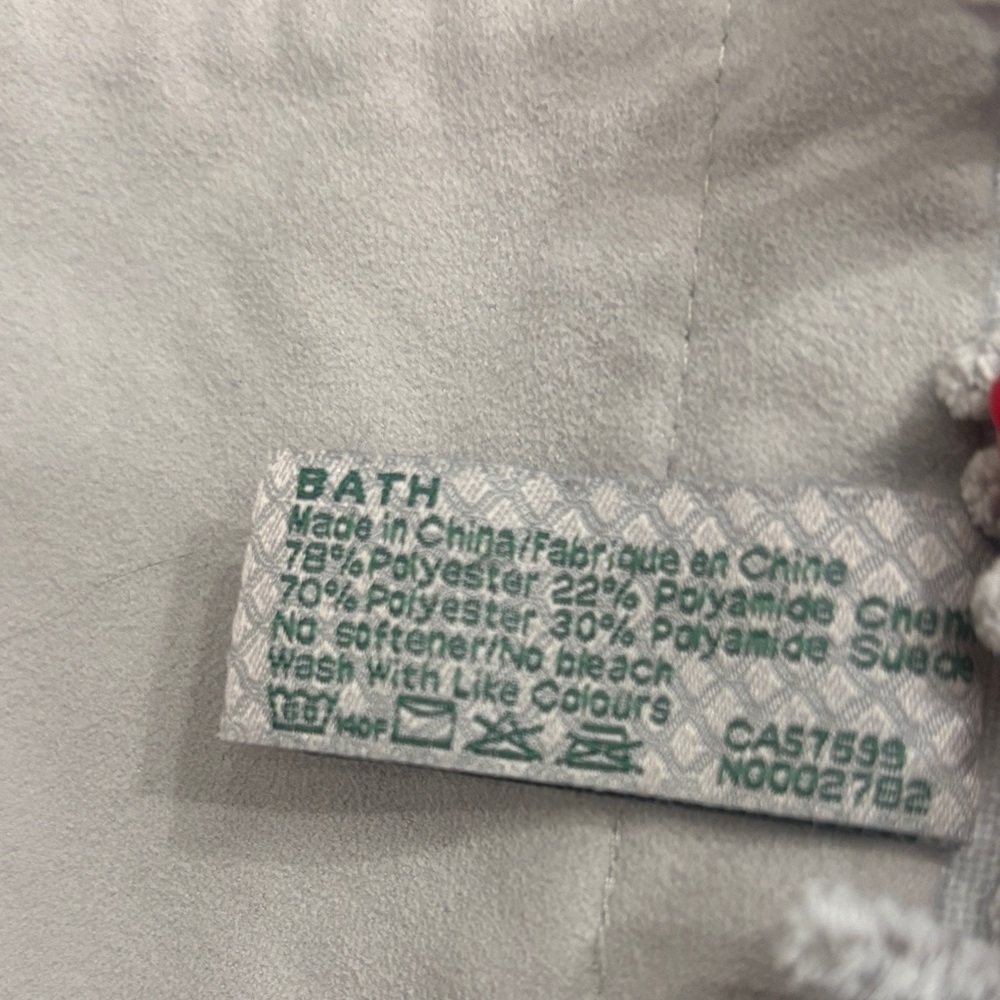 Norwex Light Gray Chenille Hand Towel with Pinecone Embroidery - Picture 4 of 5